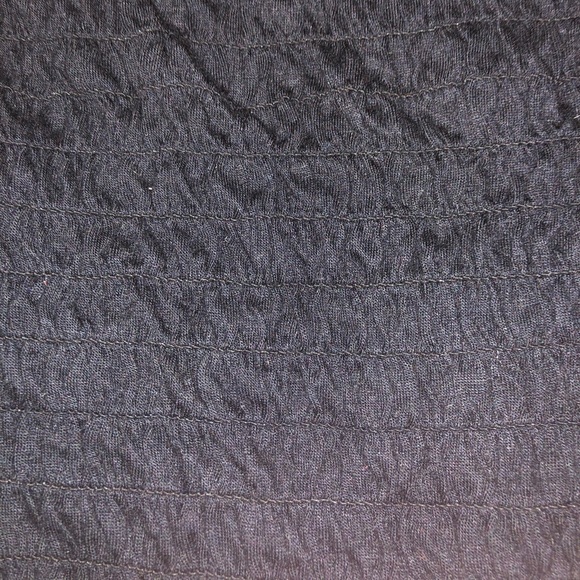 Off the shoulder stretchy top! - Picture 3 of 3